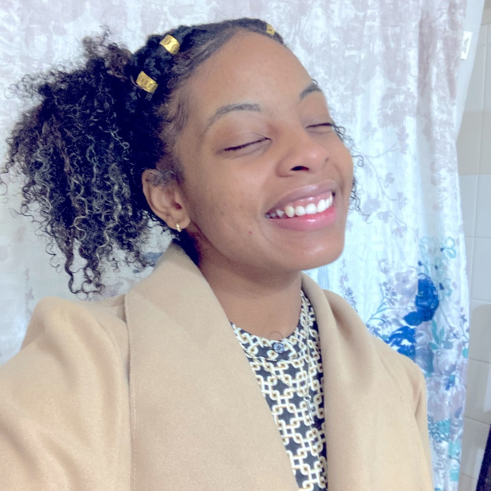 Meet your Posher, Kara